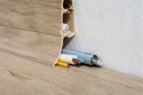 detailné zobrazenie koncových a rohových krytiek pre PVC lišty