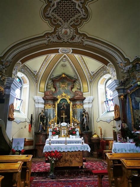 Interiér Kaplnky svätej Anny s historickými medirytinami