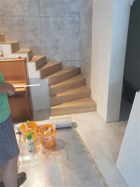 Montáž tatranského profilu na schodisko