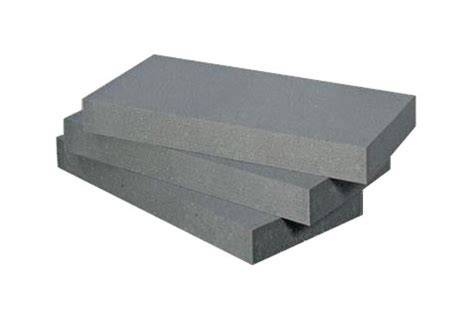 Expandovaný polystyrén (EPS) a extrudovaný polystyrén (XPS)