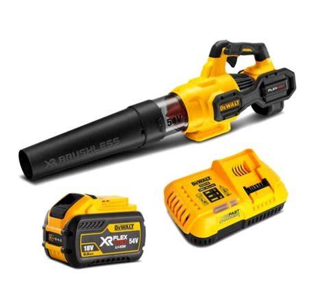 Akumulátorový fukár DeWalt v akcii