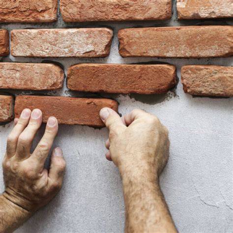 Detailný proces lepenia tehlového obkladu