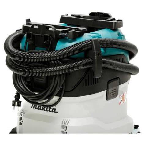Infografika kľúčových parametrov Makita VC 4210 L