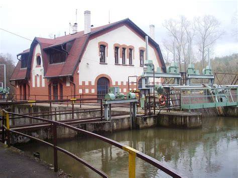 Malá vodná elektráreň