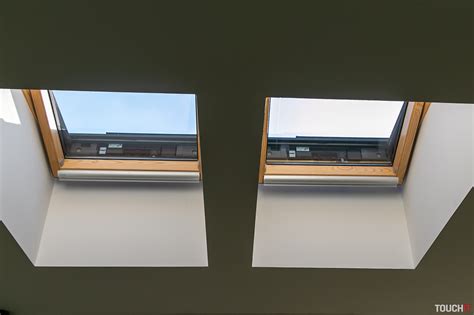 Ukážka rôznych typov strešných okien v interiéri