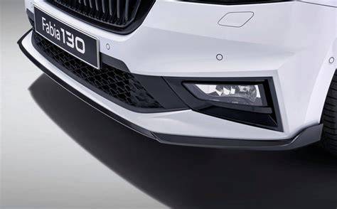 Inštalácia LED denných svetiel do predného nárazníka Škoda Fabia