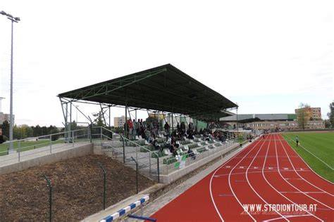 Futbalový štadión Skalica v počiatočnej fáze rekonštrukcie