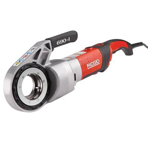 Ručný závitorez Narex EZ 212D v akcii