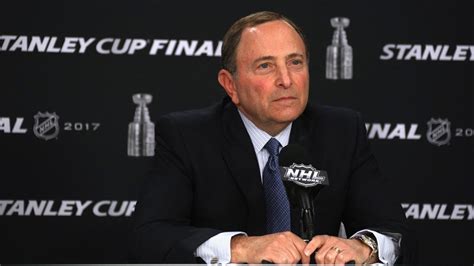 Infografika: História platového stropu NHL