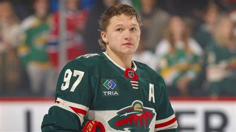 Portrét Kirilla Kaprizova v drese Minnesota Wild