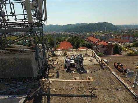 Ukážka použitia rozdeľovacieho hrebenáča na streche