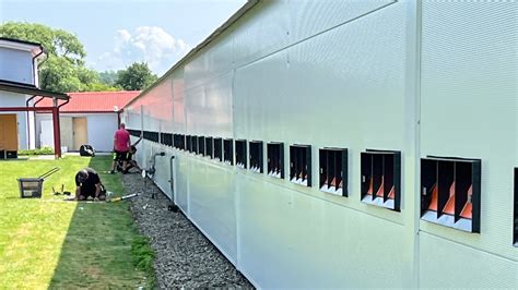 Systémy riadenia mikroklímy na hydinovej farme