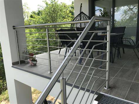 Detailné spracovanie murovaného zábradlia na terase
