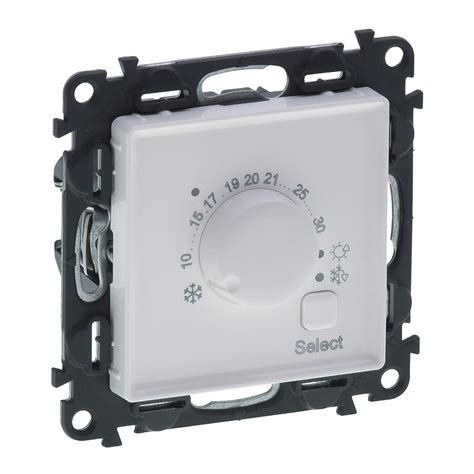 Otočný mechanický termostat Valena Life v interiéri