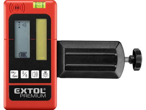 Displej laserového merača Extol Premium 8820041 s nameranými hodnotami