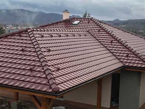 Strecha s keramickou krytinou Tondach
