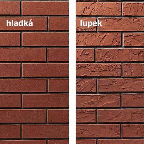 Detail povrchu betónového obkladu Považan