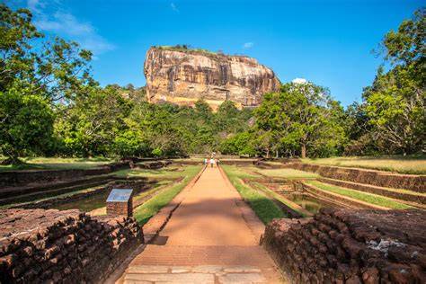 Schodisko na Leviej skale Sigiriya, Srí Lanka