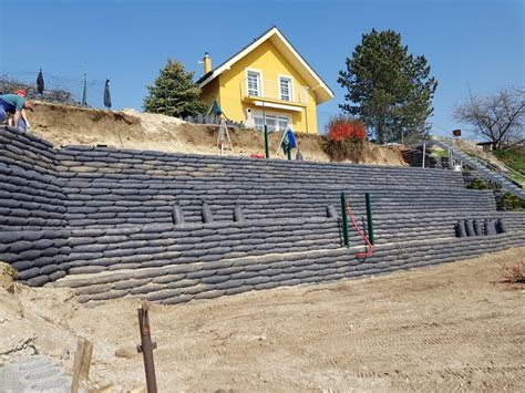 Oporné múry a spevnenie svahu pri výstavbe