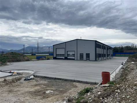 Vonkajšia vibrácia betónu s rozptýlenou výstužou
