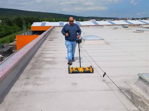 Kontrola strešných vpustov a odkvapov