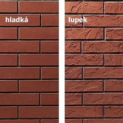 Porovnanie lesklého a matného bieleho obkladu