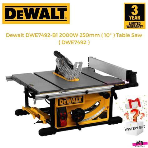 Ilustračná fotografia stolovej kotúčovej píly DeWALT DWE7492