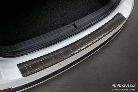 Ochranná lišta zadného nárazníka Škoda Octavia 3 Sedan