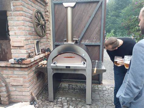 Základy a izolácia pece na pizzu