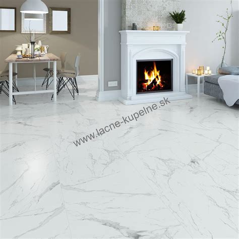 Moderný interiér s veľkoformátovým obkladom 60x120 cm