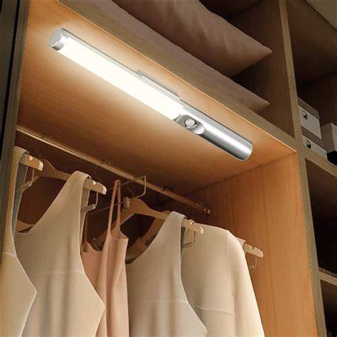 Inšpirácie pre nábytkové úchytky a LED osvetlenie
