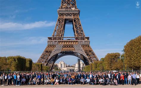 Starý Paríž s úzkymi uličkami pred Haussmannovou prestavbou