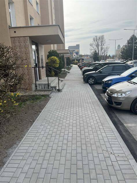 Galéria rôznych typov chodníkov