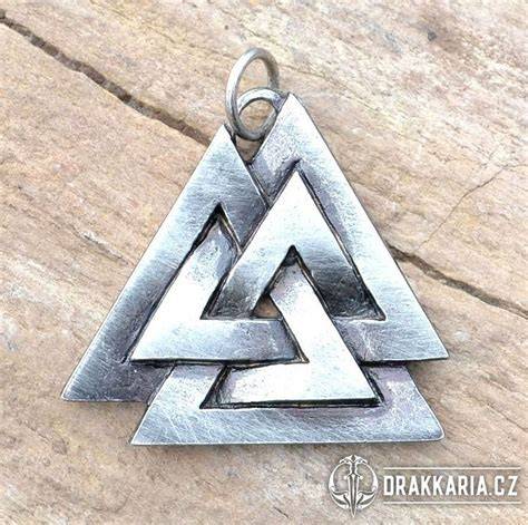 Vikingské amulety Mjölnir