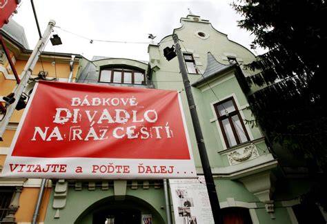 Vizualizácia Bratislavského bábkového divadla po rekonštrukcii s novými prvkami