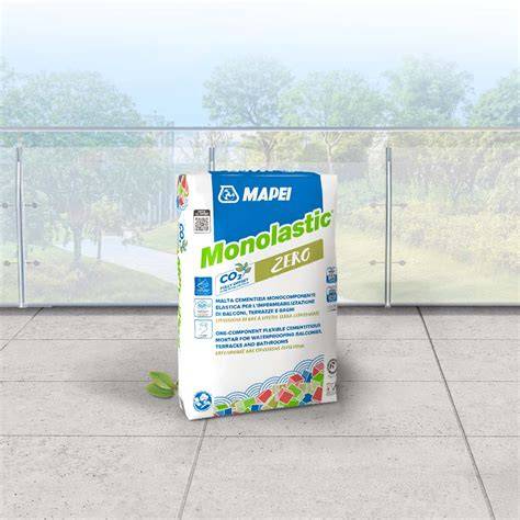 Aplikácia cementovej hydroizolácie Mapei Monolastic na balkóne