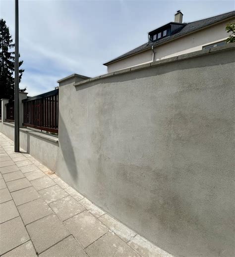 Vizualizácia aplikácie hydrofóbnej omietky IZONIL