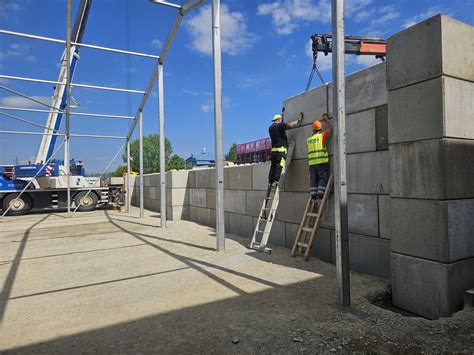Rôzne typy aplikácií tmelov v stavebníctve