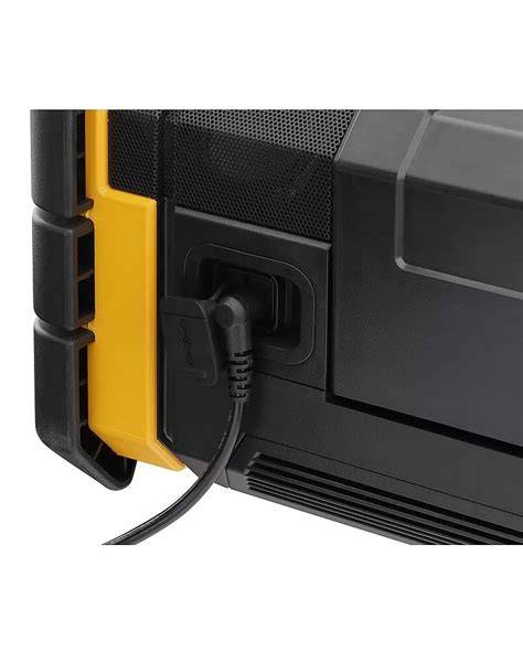 Aku rádio DeWalt DWST1-81078 s TSTAK systémom