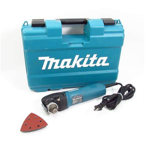 Makita TM3010C v akcii