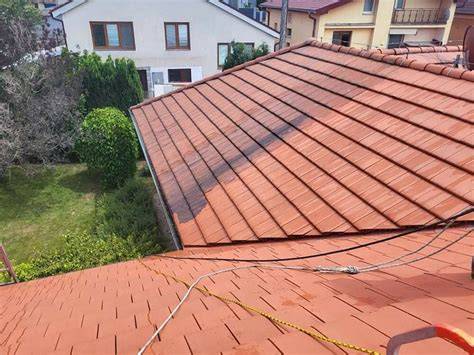 Estetické podbitie strechy rodinného domu