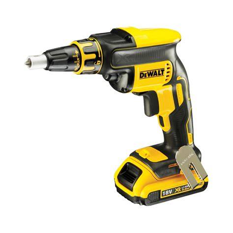 DeWalt DCF620D2K-QW v akcii